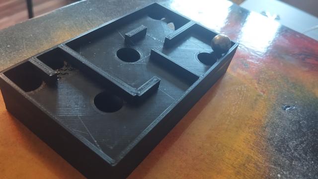 3d printed maze game with a ball bearing